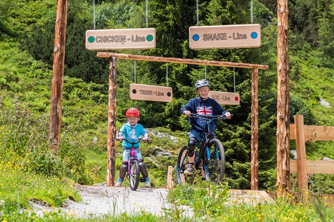 Kinder auf den Junior Trails auf der Reiteralm © Reiteralm Bergbahnen - Grünwald