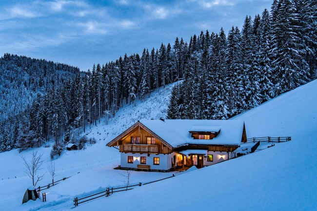 Unendliche Ruhe, einzigartige Alleinlage und wohliges Lebensgefühl im Almchalet Linharterhof erleben